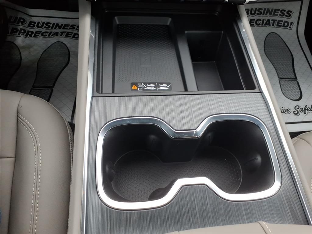 GMC Acadia FWD 4dr Elevation 2026