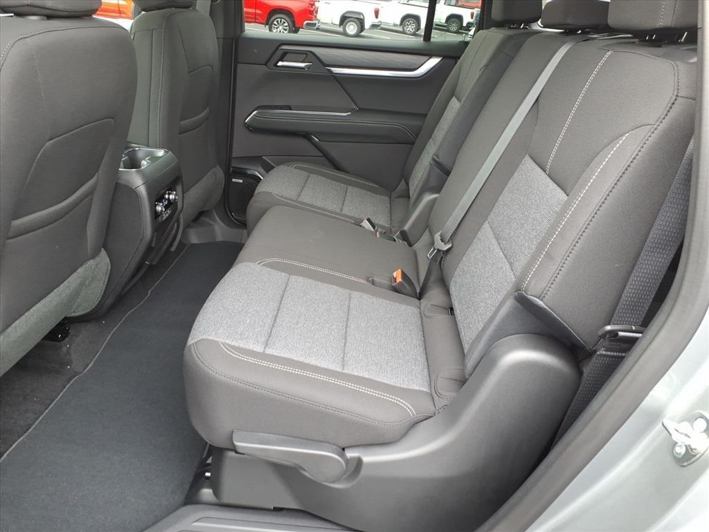 GMC Acadia FWD 4dr Elevation 2026