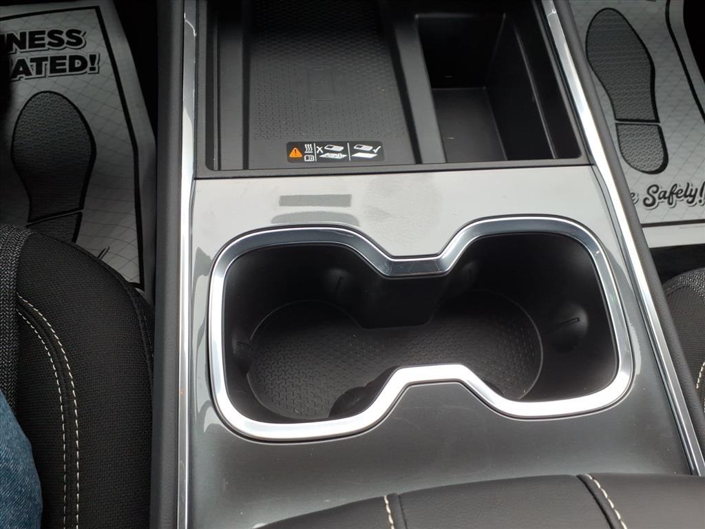 GMC Acadia FWD 4dr Elevation 2026