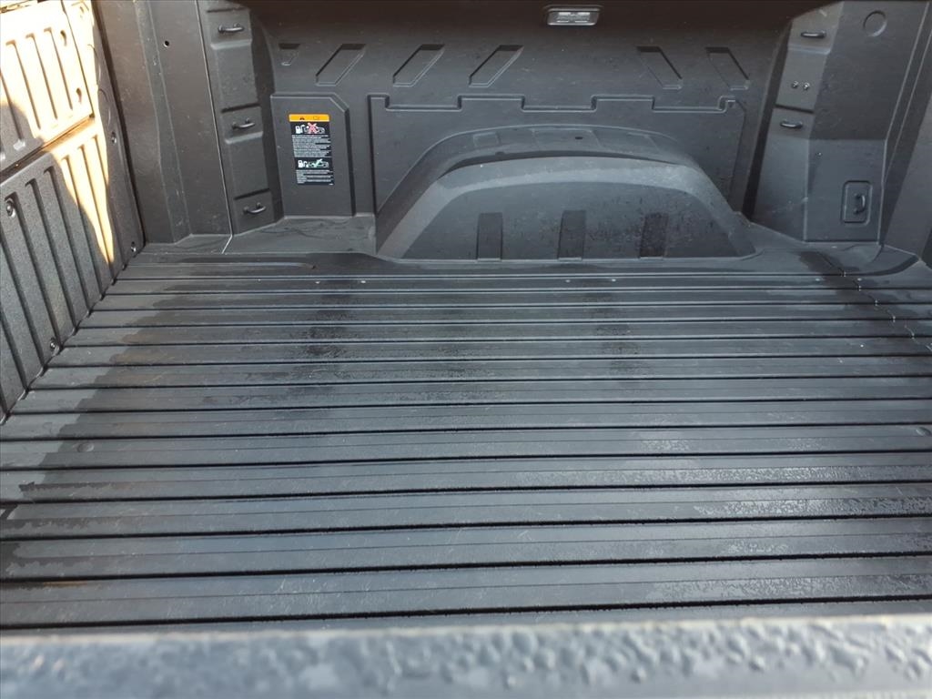 GMC Sierra 1500 4WD Crew Cab 147" AT4 2026 GMC Sierra 1500 4WD Crew Cab 147" AT4 2026