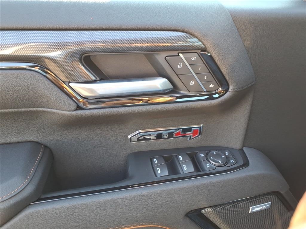 GMC Sierra 1500 4WD Crew Cab 147" AT4 2026 GMC Sierra 1500 4WD Crew Cab 147" AT4 2026