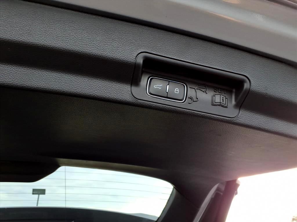 Ford Explorer Limited RWD 2023