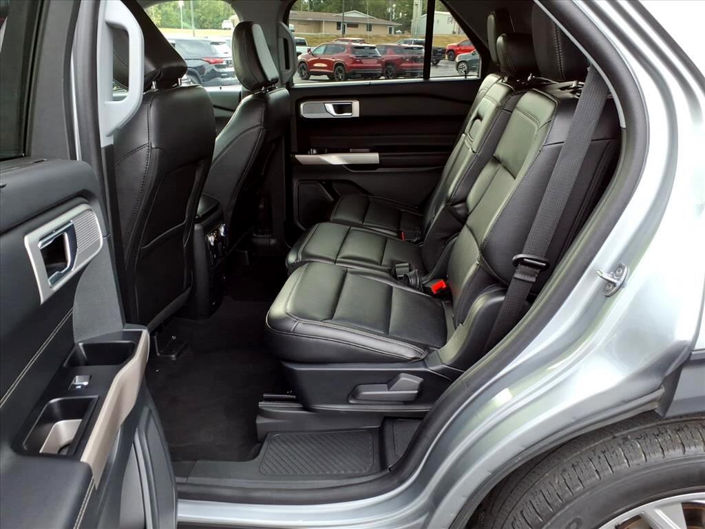 Ford Explorer Limited RWD 2023