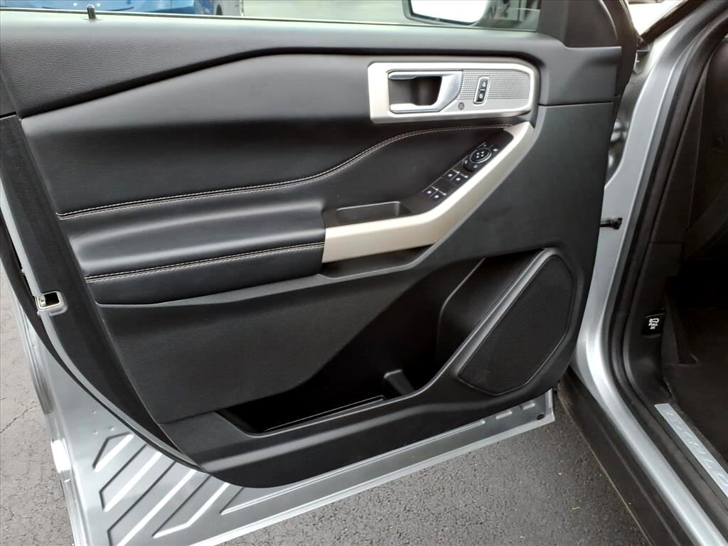 Ford Explorer Limited RWD 2023