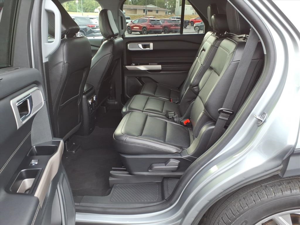 Ford Explorer Limited RWD 2023