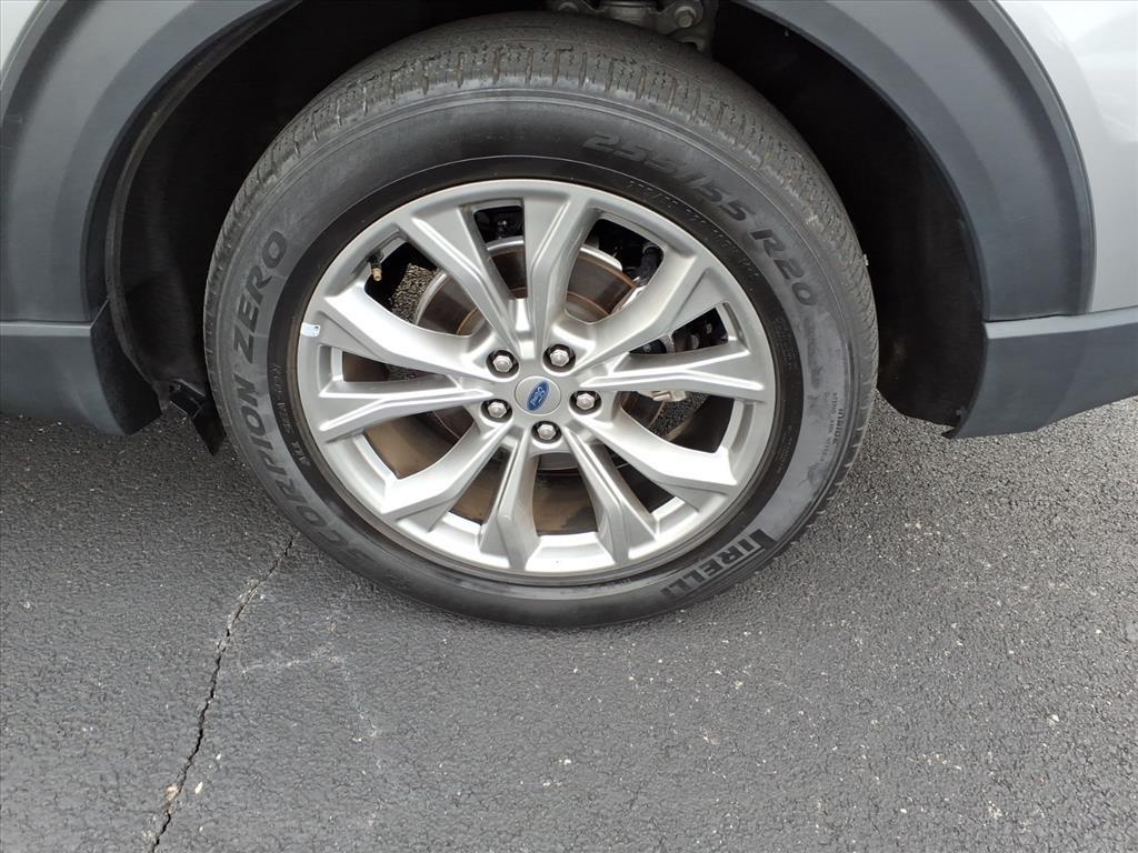 Ford Explorer Limited RWD 2023