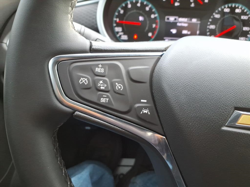 Chevrolet Malibu 4dr Sdn RS 2024