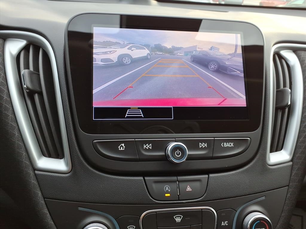 Chevrolet Malibu 4dr Sdn RS 2024