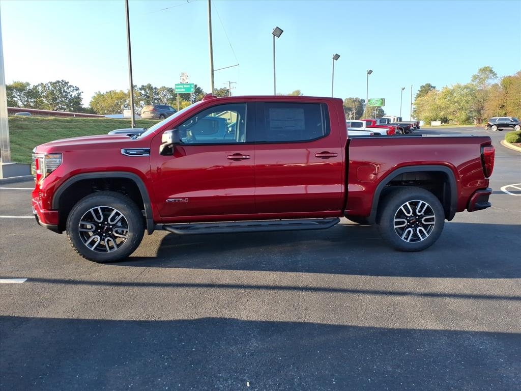 GMC Sierra 1500 4WD Crew Cab 147" AT4 2026 GMC Sierra 1500 4WD Crew Cab 147" AT4 2026