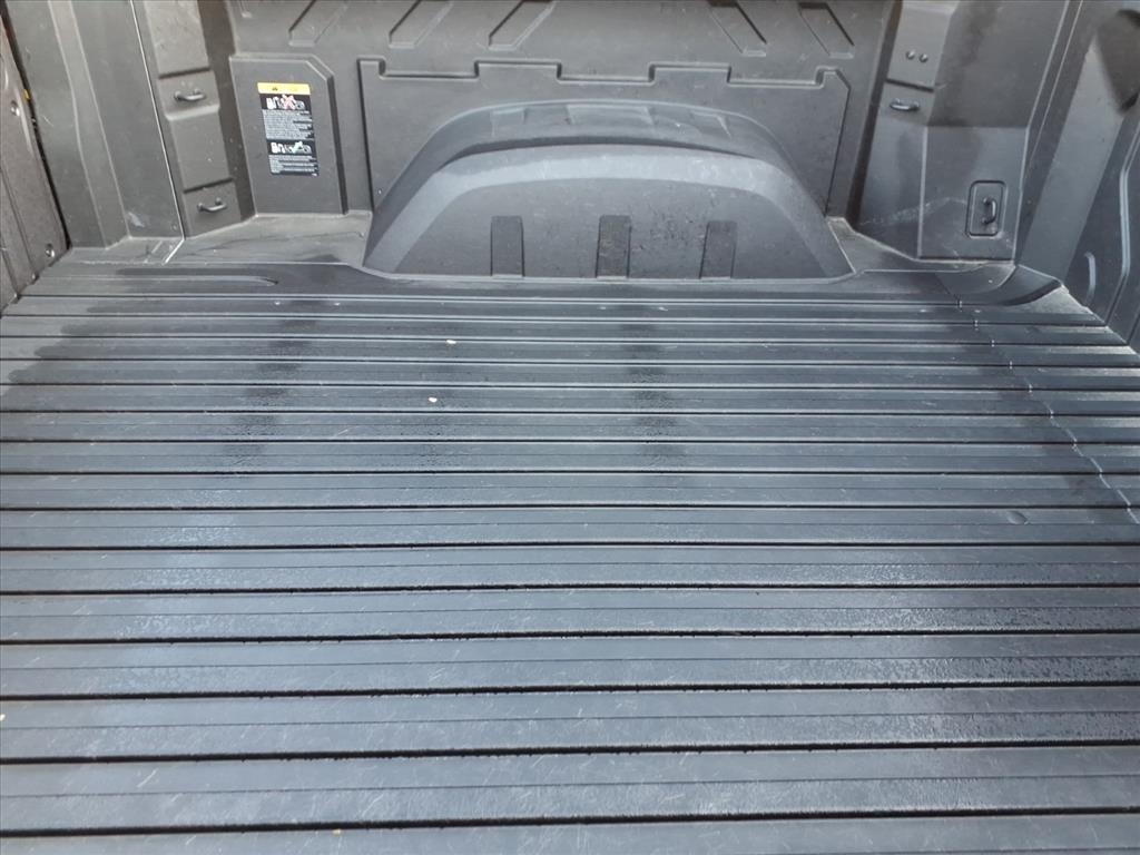 GMC Sierra 1500 4WD Crew Cab 147" AT4 2026 GMC Sierra 1500 4WD Crew Cab 147" AT4 2026