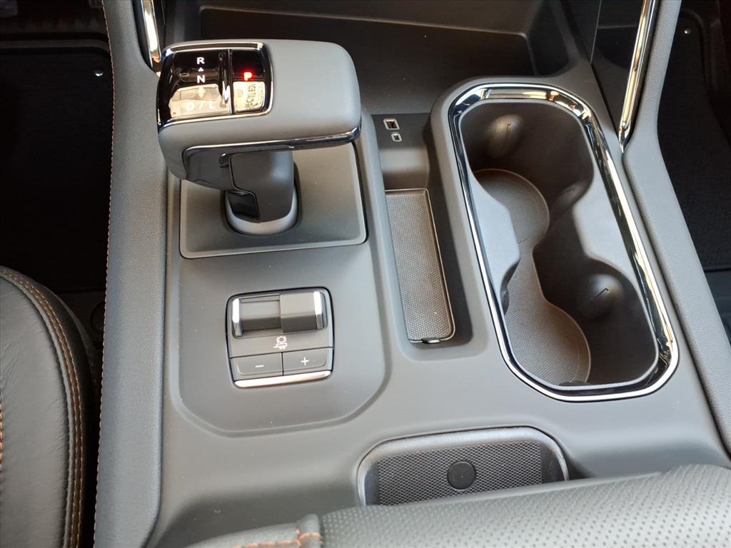 GMC Sierra 1500 4WD Crew Cab 147" AT4 2026 GMC Sierra 1500 4WD Crew Cab 147" AT4 2026