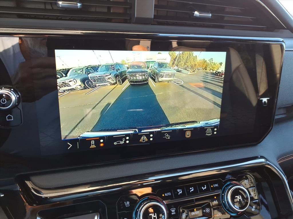 GMC Sierra 1500 4WD Crew Cab 147" AT4 2026 GMC Sierra 1500 4WD Crew Cab 147" AT4 2026