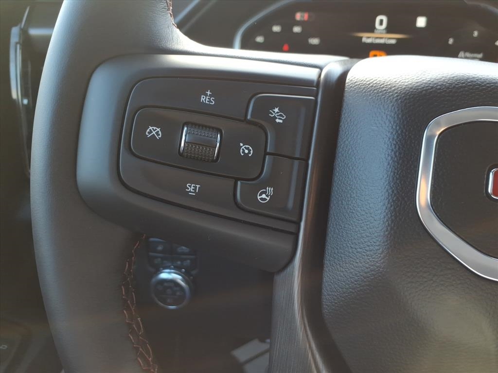 GMC Sierra 2500HD 4WD Crew Cab 159" AT4X 2026