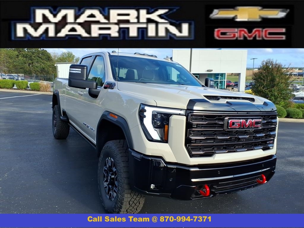 GMC Sierra 2500HD 4WD Crew Cab 159" AT4X 2026