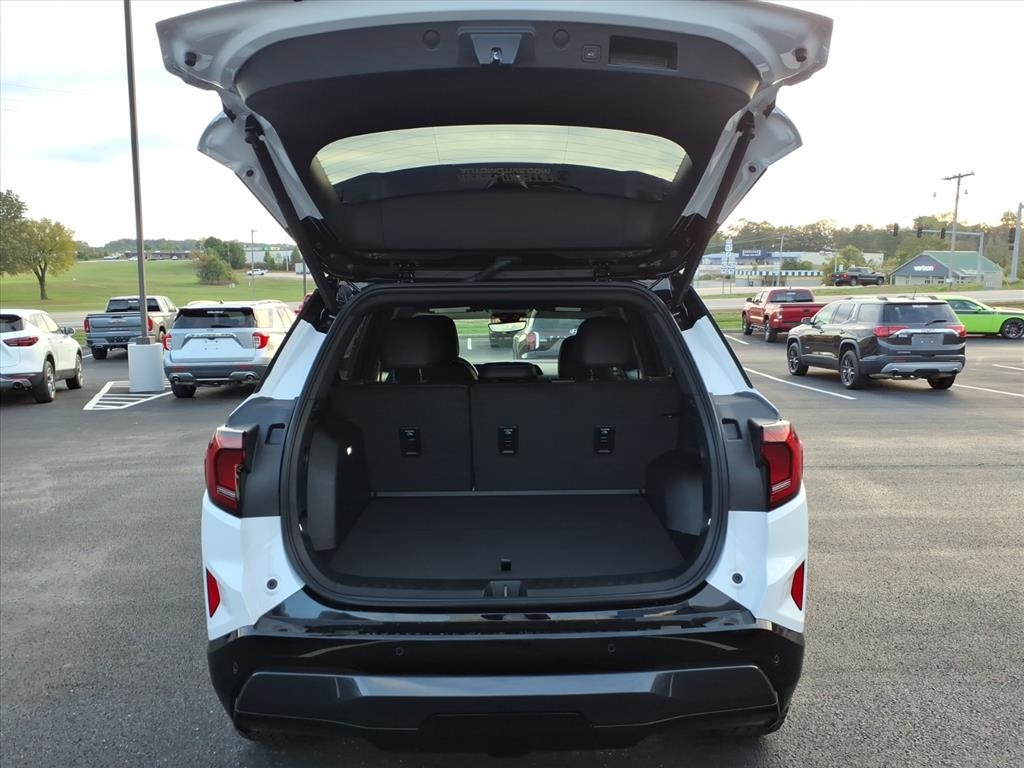 GMC Terrain AWD 4dr AT4 2026