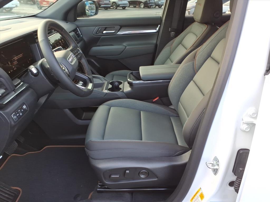 GMC Terrain AWD 4dr AT4 2026