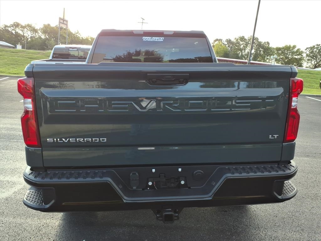 Chevrolet Silverado 1500 4WD Crew Cab 147" LT Trail Boss 2026 Chevrolet Silverado 1500 4WD Crew Cab 147" LT Trail Boss 2026