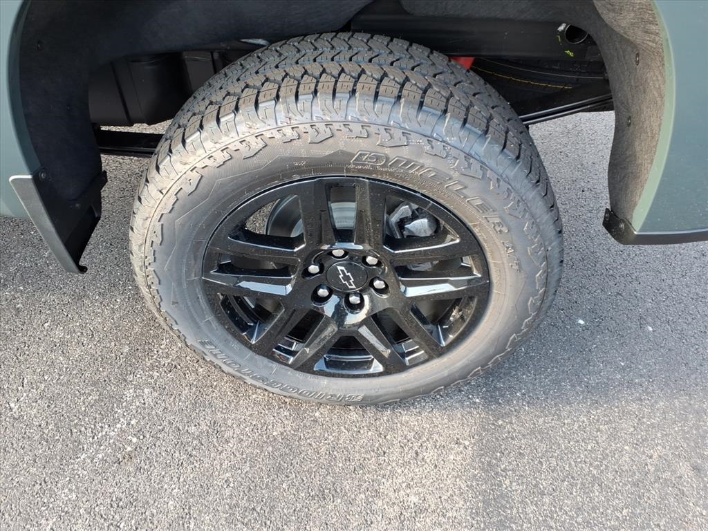 Chevrolet Silverado 1500 4WD Crew Cab 147" LT Trail Boss 2026 Chevrolet Silverado 1500 4WD Crew Cab 147" LT Trail Boss 2026