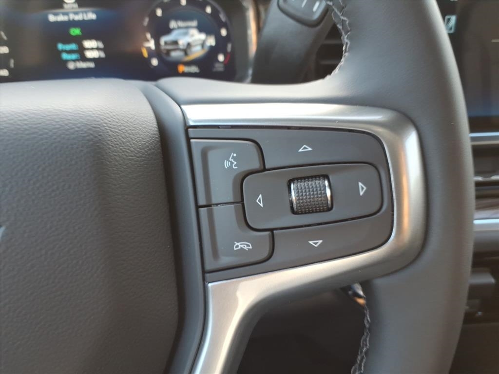 Chevrolet Silverado 1500 4WD Crew Cab 147" LT Trail Boss 2026 Chevrolet Silverado 1500 4WD Crew Cab 147" LT Trail Boss 2026