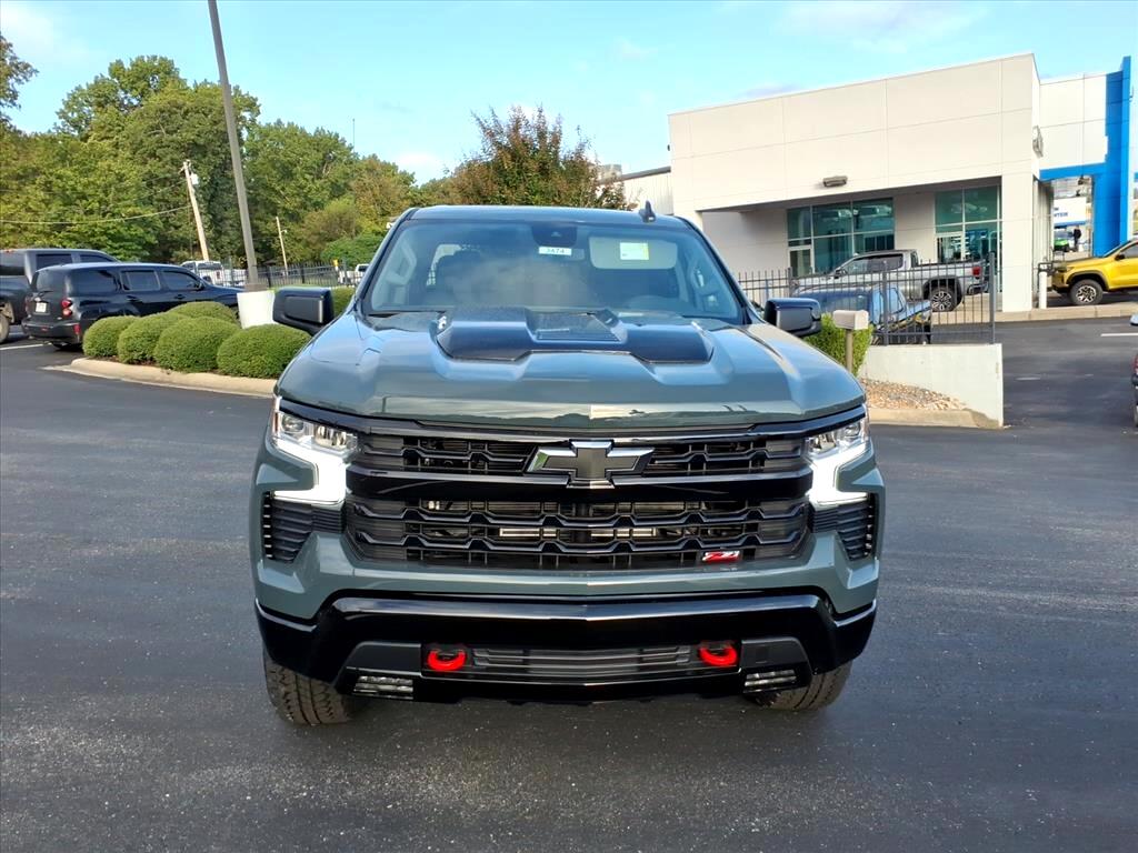 Chevrolet Silverado 1500 4WD Crew Cab 147" LT Trail Boss 2026