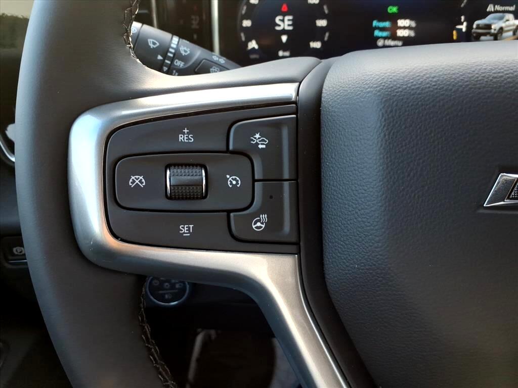 Chevrolet Silverado 1500 4WD Crew Cab 147" LT Trail Boss 2026