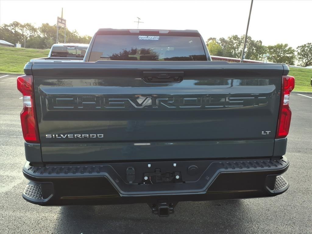 Chevrolet Silverado 1500 4WD Crew Cab 147" LT Trail Boss 2026