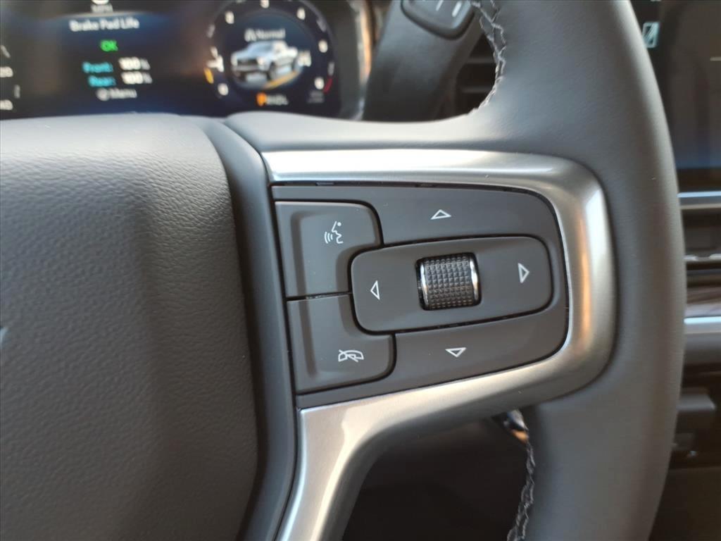 Chevrolet Silverado 1500 4WD Crew Cab 147" LT Trail Boss 2026