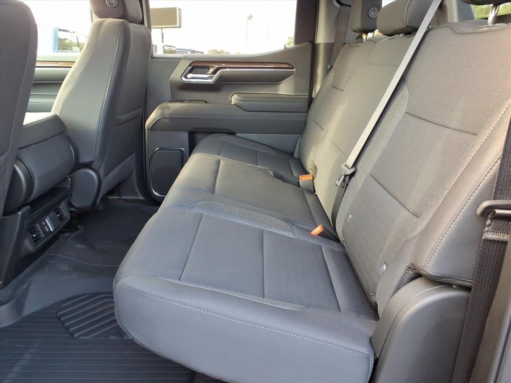 Chevrolet Silverado 1500 4WD Crew Cab 147" LT Trail Boss 2026