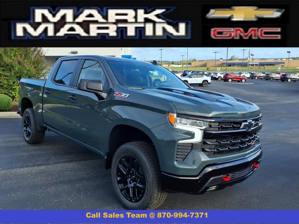 Chevrolet Silverado 1500 4WD Crew Cab 147" LT Trail Boss 2026