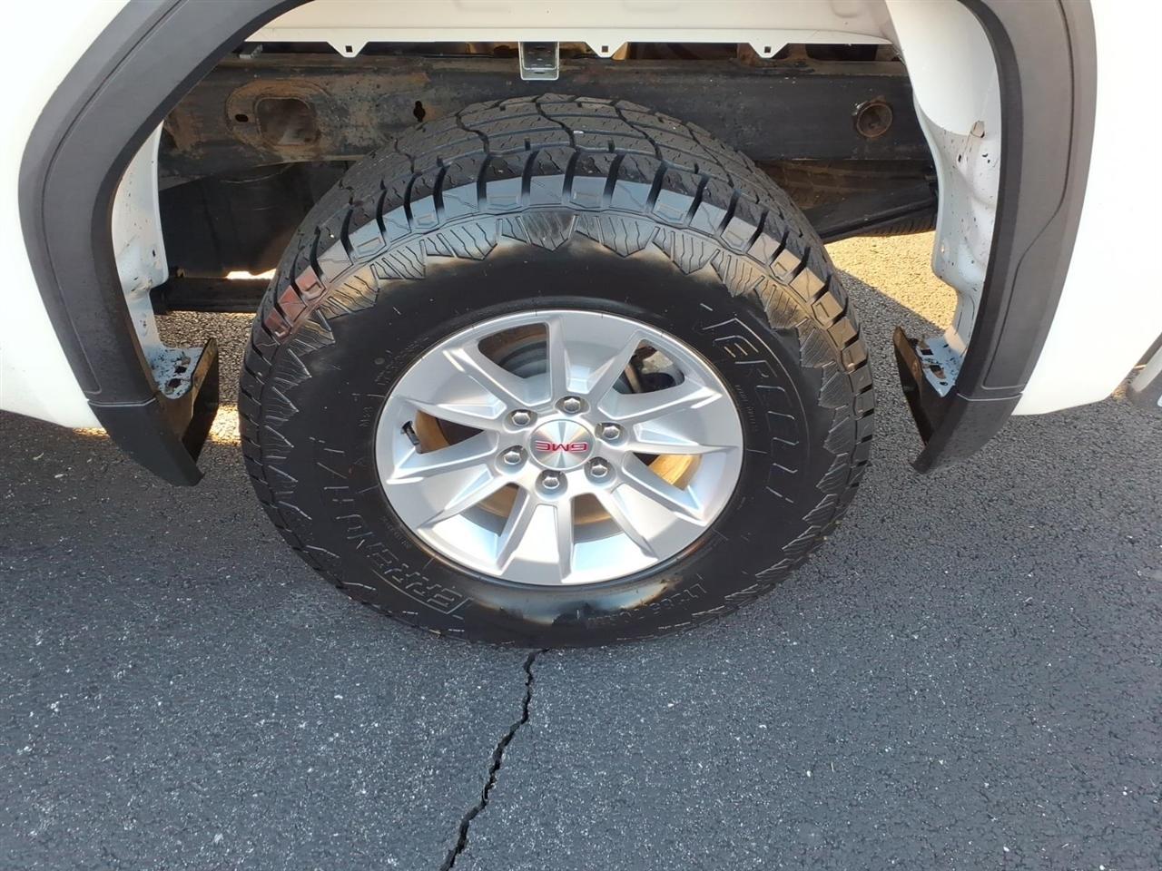 GMC Sierra 1500 4WD Crew Cab 147" 2019