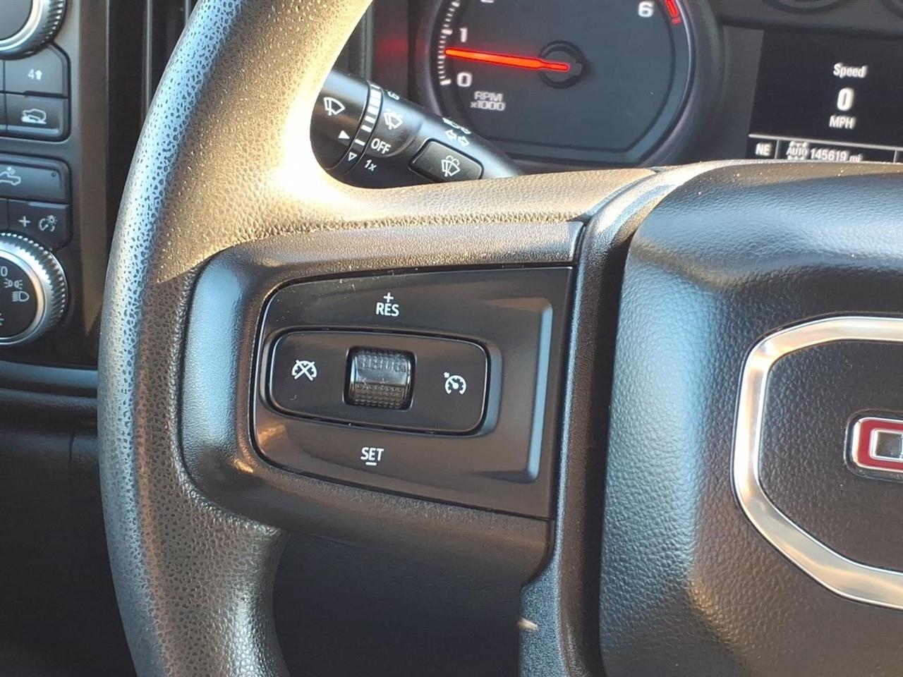 GMC Sierra 1500 4WD Crew Cab 147" 2019