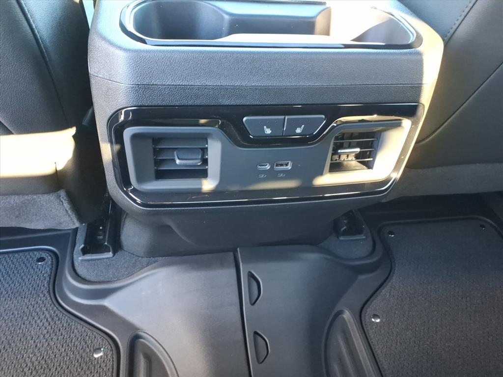 GMC Sierra 2500HD 4WD Crew Cab 159" AT4 2026 GMC Sierra 2500HD 4WD Crew Cab 159" AT4 2026