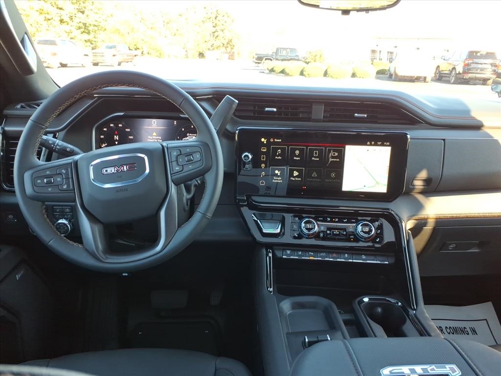 GMC Sierra 2500HD 4WD Crew Cab 159" AT4 2026 GMC Sierra 2500HD 4WD Crew Cab 159" AT4 2026