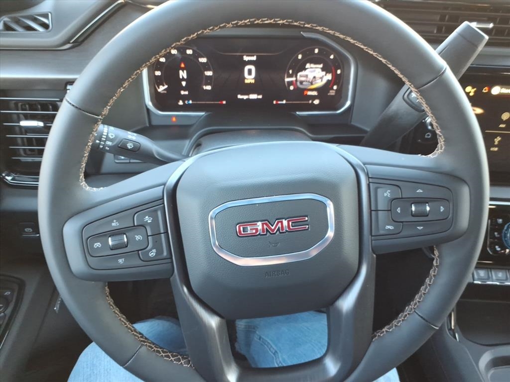 GMC Sierra 2500HD 4WD Crew Cab 159" AT4 2026 GMC Sierra 2500HD 4WD Crew Cab 159" AT4 2026