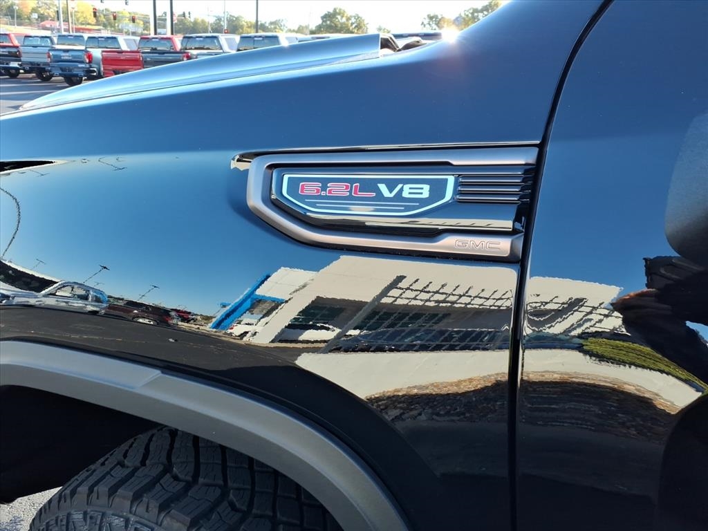 GMC Sierra 1500 4WD Crew Cab 147" AT4X 2026 GMC Sierra 1500 4WD Crew Cab 147" AT4X 2026