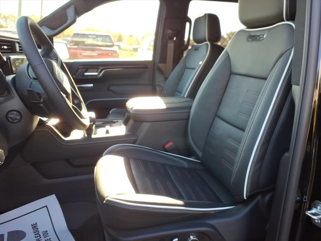 GMC Sierra 1500 4WD Crew Cab 147" AT4X 2026 GMC Sierra 1500 4WD Crew Cab 147" AT4X 2026