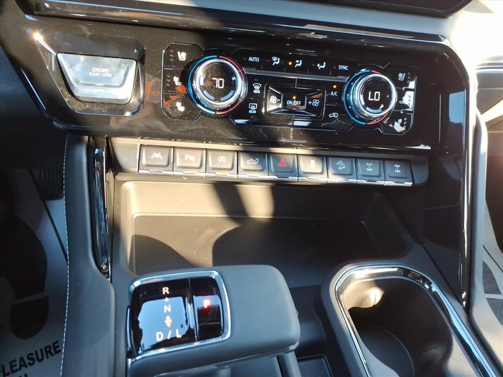 GMC Sierra 1500 4WD Crew Cab 147" AT4X 2026 GMC Sierra 1500 4WD Crew Cab 147" AT4X 2026