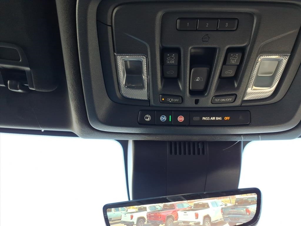 GMC Sierra 1500 4WD Crew Cab 147" AT4X 2026 GMC Sierra 1500 4WD Crew Cab 147" AT4X 2026