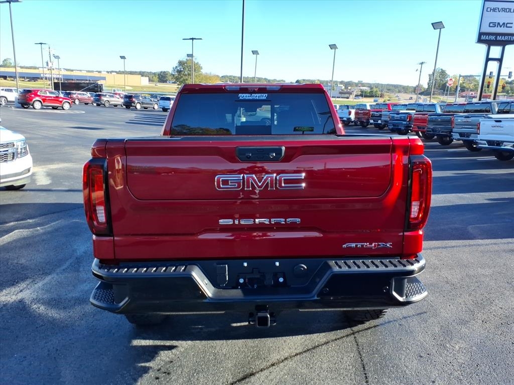 GMC Sierra 1500 4WD Crew Cab 147" AT4X 2026 GMC Sierra 1500 4WD Crew Cab 147" AT4X 2026