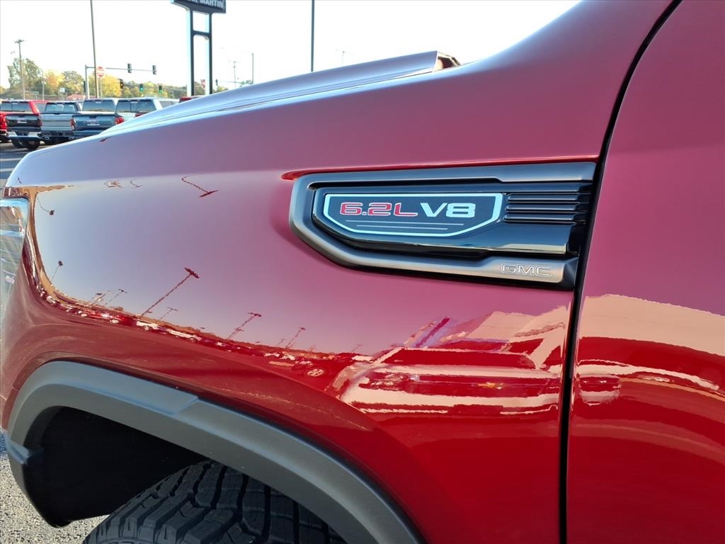 GMC Sierra 1500 4WD Crew Cab 147" AT4X 2026 GMC Sierra 1500 4WD Crew Cab 147" AT4X 2026