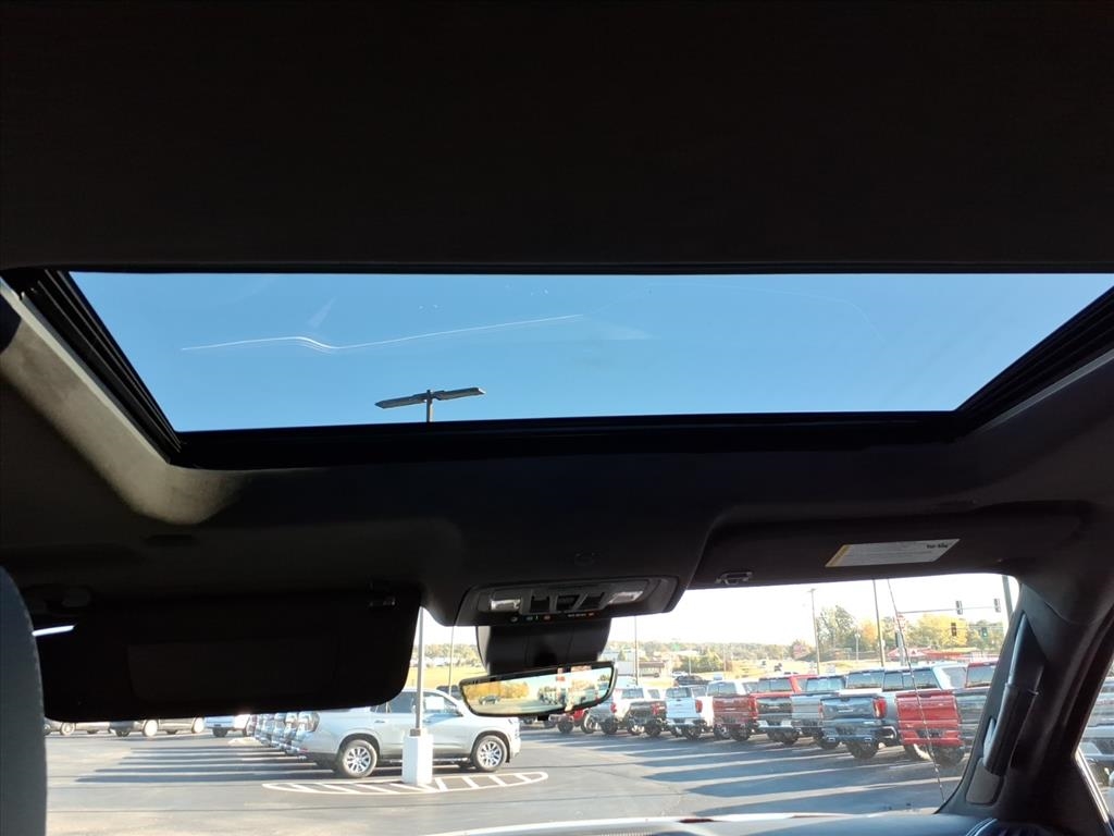 GMC Sierra 1500 4WD Crew Cab 147" AT4X 2026 GMC Sierra 1500 4WD Crew Cab 147" AT4X 2026