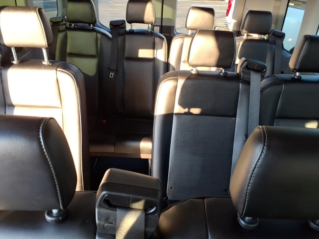 Ford Transit Passenger Wagon T-350 148" Med Roof XLT RWD 2024 Ford Transit Passenger Wagon T-350 148" Med Roof XLT RWD 2024