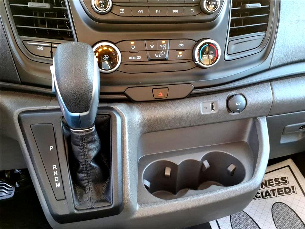 Ford Transit Passenger Wagon T-350 148" Med Roof XLT RWD 2024