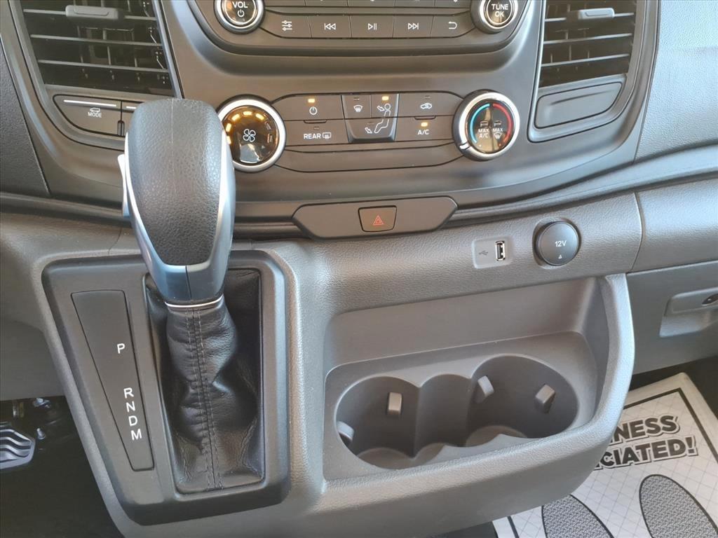 Ford Transit Passenger Wagon T-350 148" Med Roof XLT RWD 2024