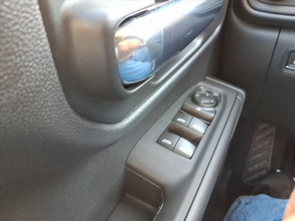 Chevrolet Silverado 1500 4WD Crew Cab 147" Custom Trail Boss 2026