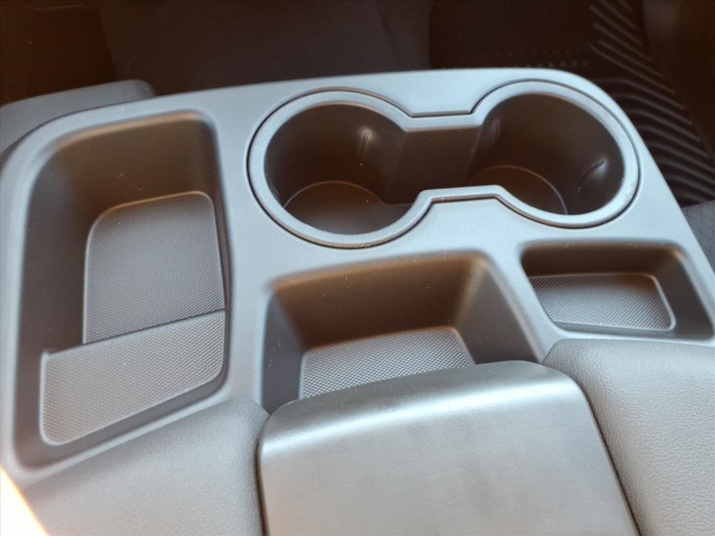 Chevrolet Silverado 1500 4WD Crew Cab 147" Custom Trail Boss 2026