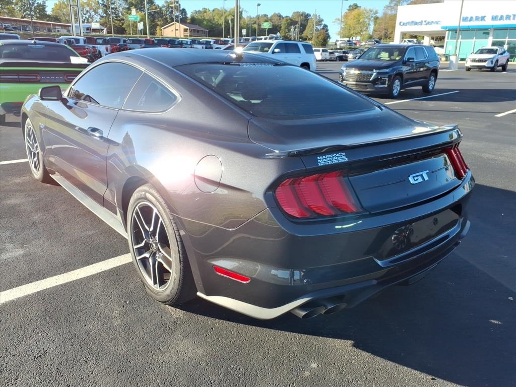 Ford Mustang GT Fastback 2022