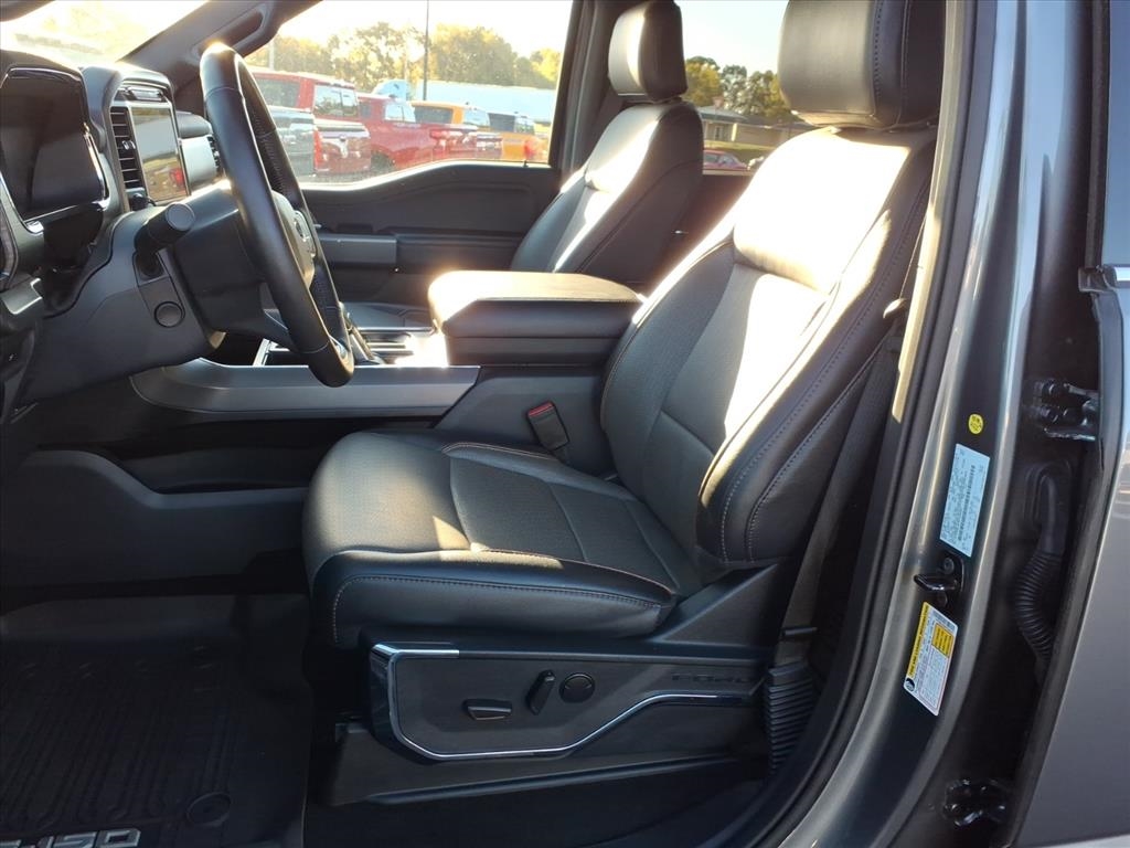 Ford F-150 Lariat 4WD SuperCrew 5.5' Box 2024