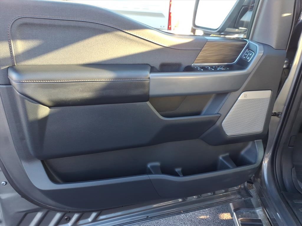 Ford F-150 Lariat 4WD SuperCrew 5.5' Box 2024