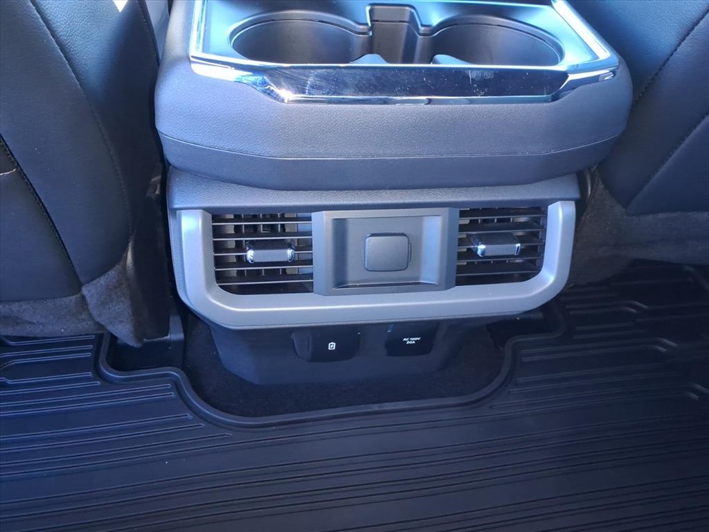 Ford F-150 Lariat 4WD SuperCrew 5.5' Box 2024